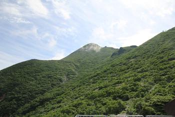 八合目からの岩木山.jpg