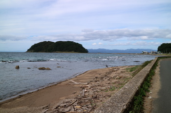 夏泊大島１.JPG