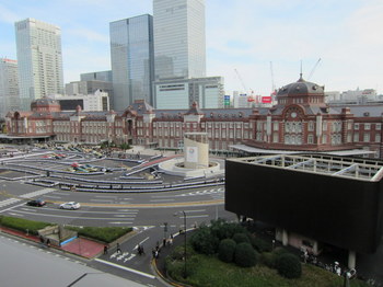 東京駅全景.JPG